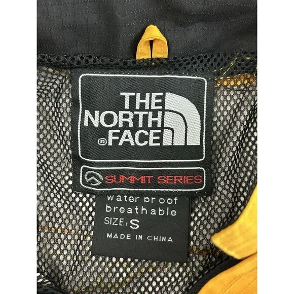 Vintage The North Face Men’s Small Summit series Gore tex Jacket Waterproof
